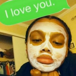 Meet your Posher, Mia